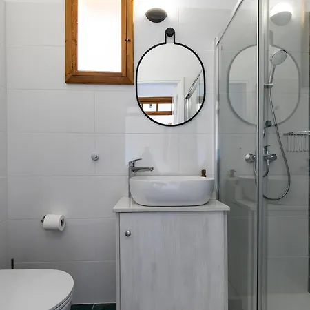 Lejlighedshotel Kallistheni - Stylish In 3*