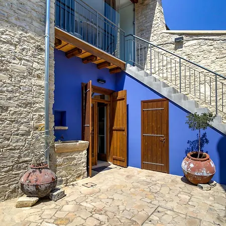 Kallistheni - Stylish In 3* Pano Lefkara