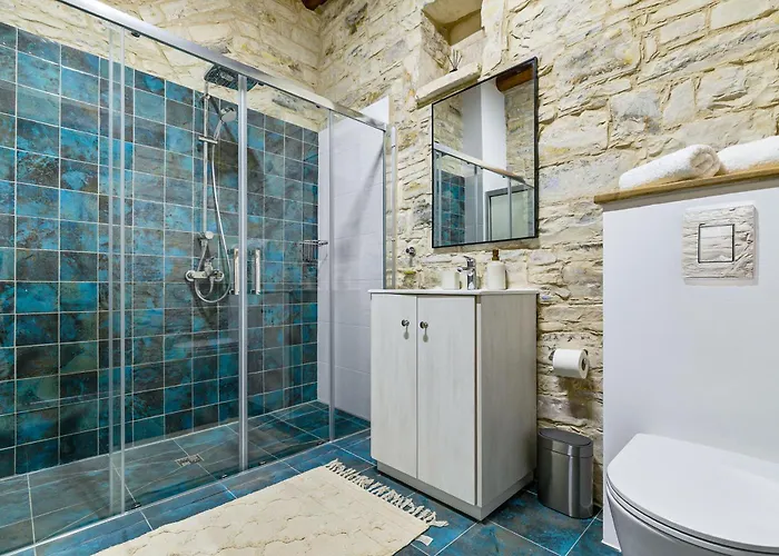 Kallistheni - Stylish In بانو يفكارا