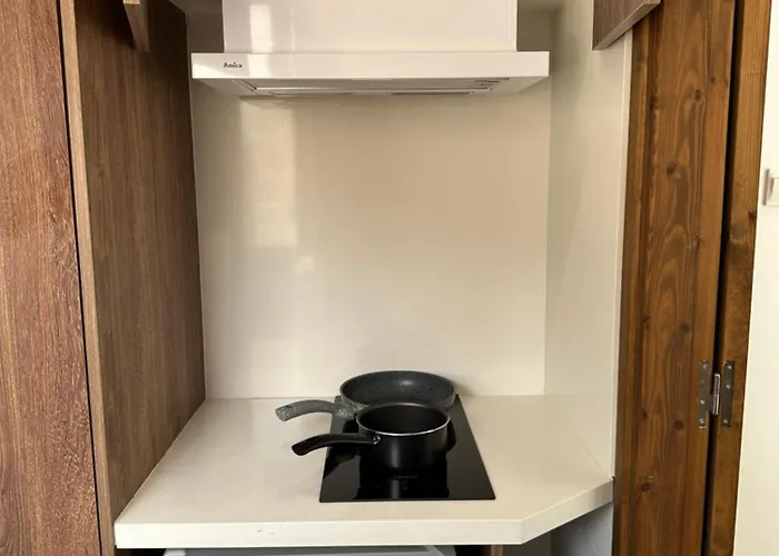 Kallistheni - Stylish In بانو يفكارا