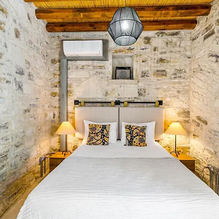 Kallistheni - Stylish In Aparthotel