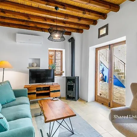 Kallistheni - Stylish In 3* Pano Lefkara