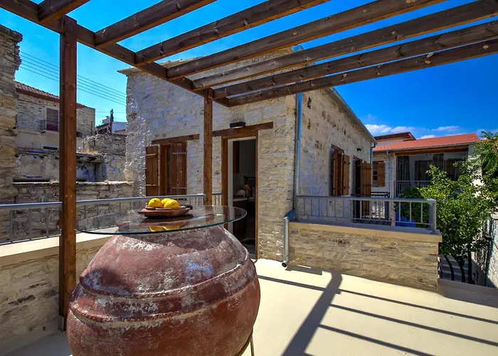 Kallistheni - Stylish In