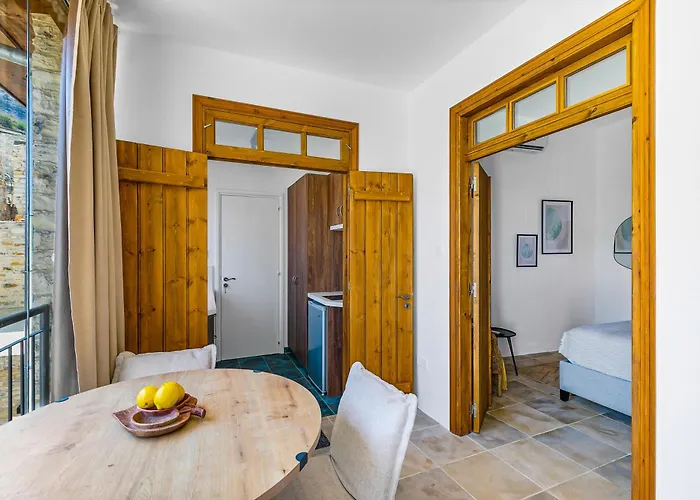 Kallistheni - Stylish In Aparthotel