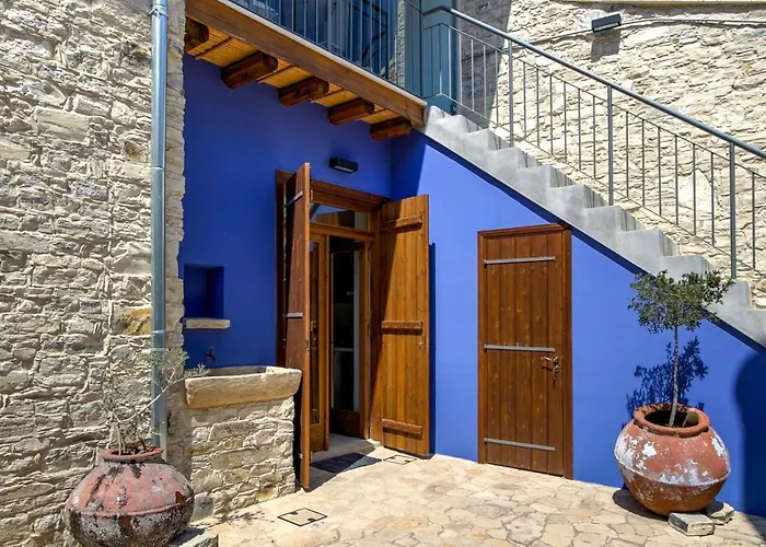 Kallistheni - Stylish In 3* Pano Lefkara